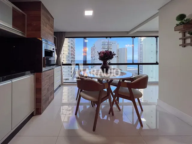 Apartamento 3 quartos e 3 banheiros, à venda, no bairro Centro em Balneário Camboriú