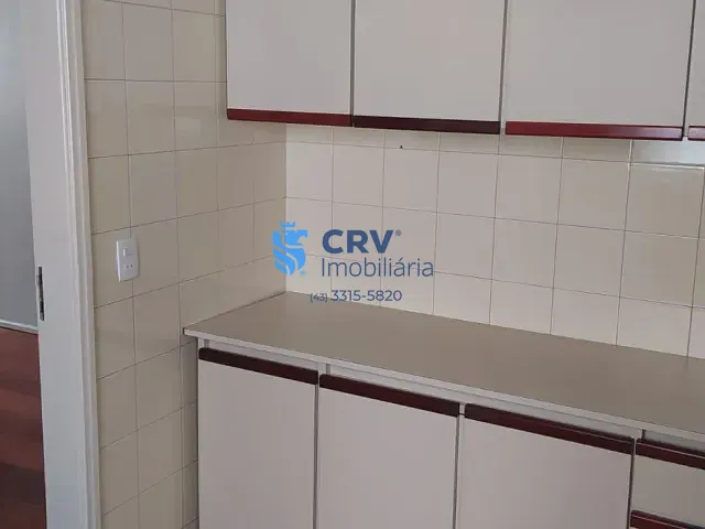 Apartamento com 89m² 2 quartos e 1 banheiro, para alugar, no bairro Centro em Londrina