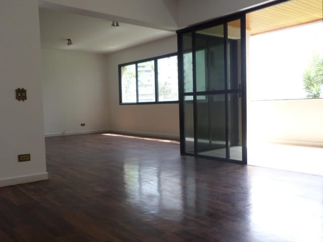 Foto do Apartamento - Apartamento com 4 dormitórios à venda, 198 m² por R$ 1.300.000,00 - Vila Ema - São José dos Campos/SP | INDEPENDENCE NEGOCIOS IMOBILIARIOS LTDA