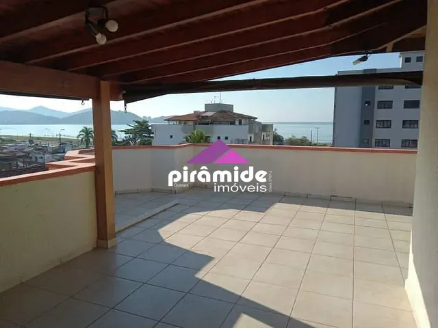 Apartamento com 170m² 3 quartos e 3 banheiros, à venda ou para alugar, no bairro Indaiá em Caraguatatuba