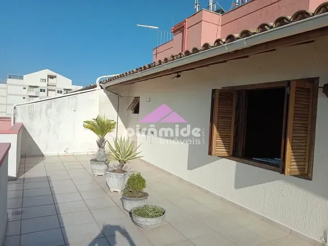 Apartamento com 170m² 3 quartos e 3 banheiros, à venda, no bairro Indaiá em Caraguatatuba