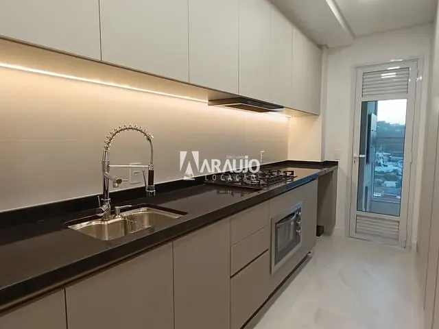 Apartamento 3 quartos e 1 banheiro, para alugar, no bairro Fazendinha em Itajaí