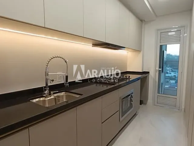 Apartamento 3 quartos e 1 banheiro, para alugar, no bairro Fazendinha em Itajaí