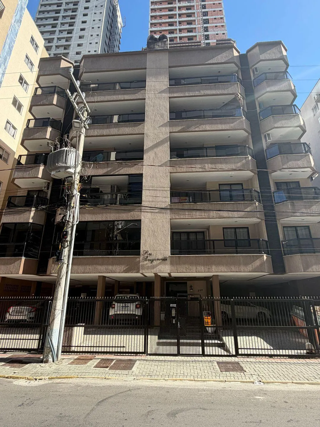 Apartamento, 3 quartos, 143 m² - Foto 1