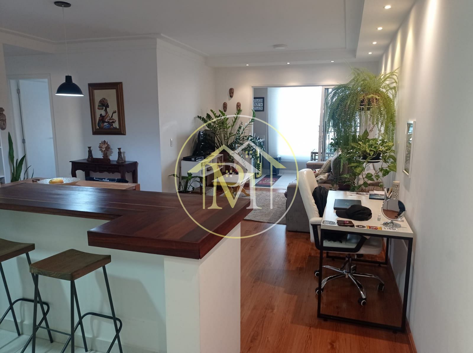 Apartamento à venda com 3 quartos, 96m² - Foto 11