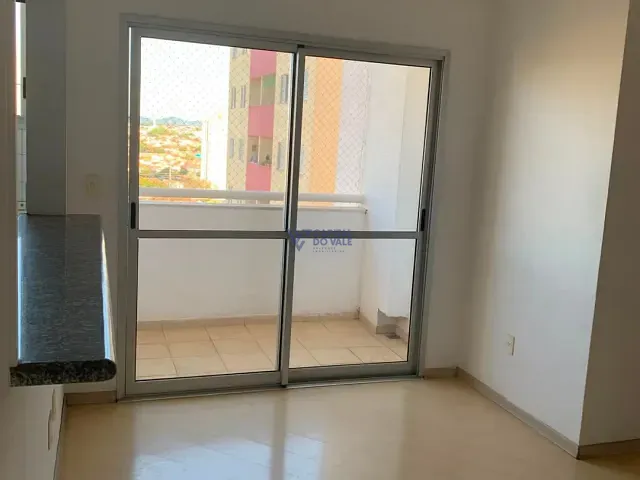 Apartamento 3 quartos e 2 banheiros, à venda, no bairro Parque Industrial em São José dos Campos