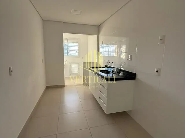 Apartamento com 98m² 3 quartos e 2 banheiros, à venda, no bairro Jardim Cuiabá em Cuiabá