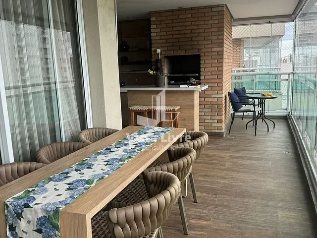 Apartamento com 240m² 4 quartos e 4 banheiros, à venda, no bairro Brooklin Paulista em São Paulo