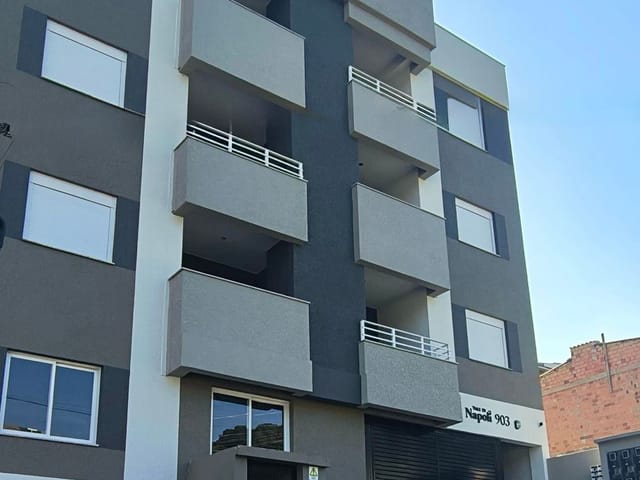Apartamento 2 quartos e 1 banheiro, à venda, no bairro Nossa Senhora das Graças em Caxias do Sul