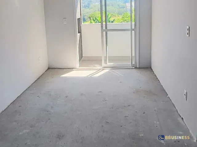 Apartamento 2 quartos e 1 banheiro, à venda, no bairro Nossa Senhora das Graças em Caxias do Sul