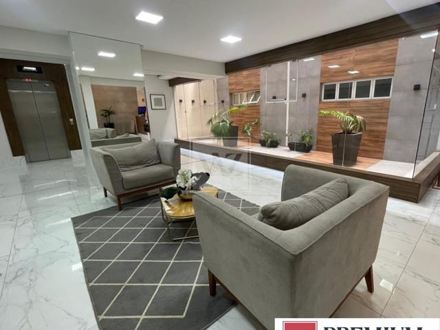 Apartamento com 174m² 3 quartos e 2 banheiros, à venda ou para alugar, no bairro Centro em Ponta Grossa