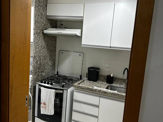 Apartamento com 81m² 3 quartos e 2 banheiros, à venda ou para alugar, no bairro Jardim Aclimação em Cuiabá
