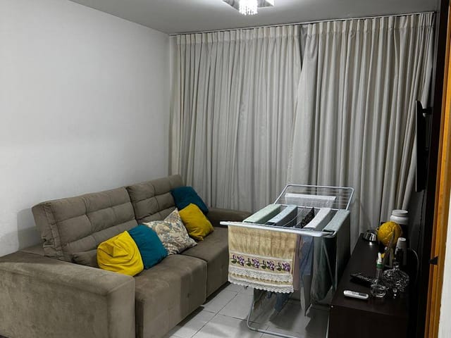 Apartamento com 81m² 3 quartos e 2 banheiros, à venda ou para alugar, no bairro Jardim Aclimação em Cuiabá