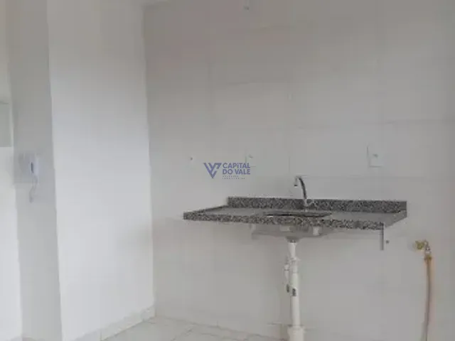 Apartamento 2 quartos e 1 banheiro, à venda, no bairro Jardim Topázio em São José dos Campos