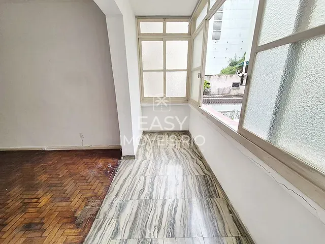 Apartamento com 94m² 3 quartos e 3 banheiros, à venda, no bairro Copacabana em Rio de Janeiro