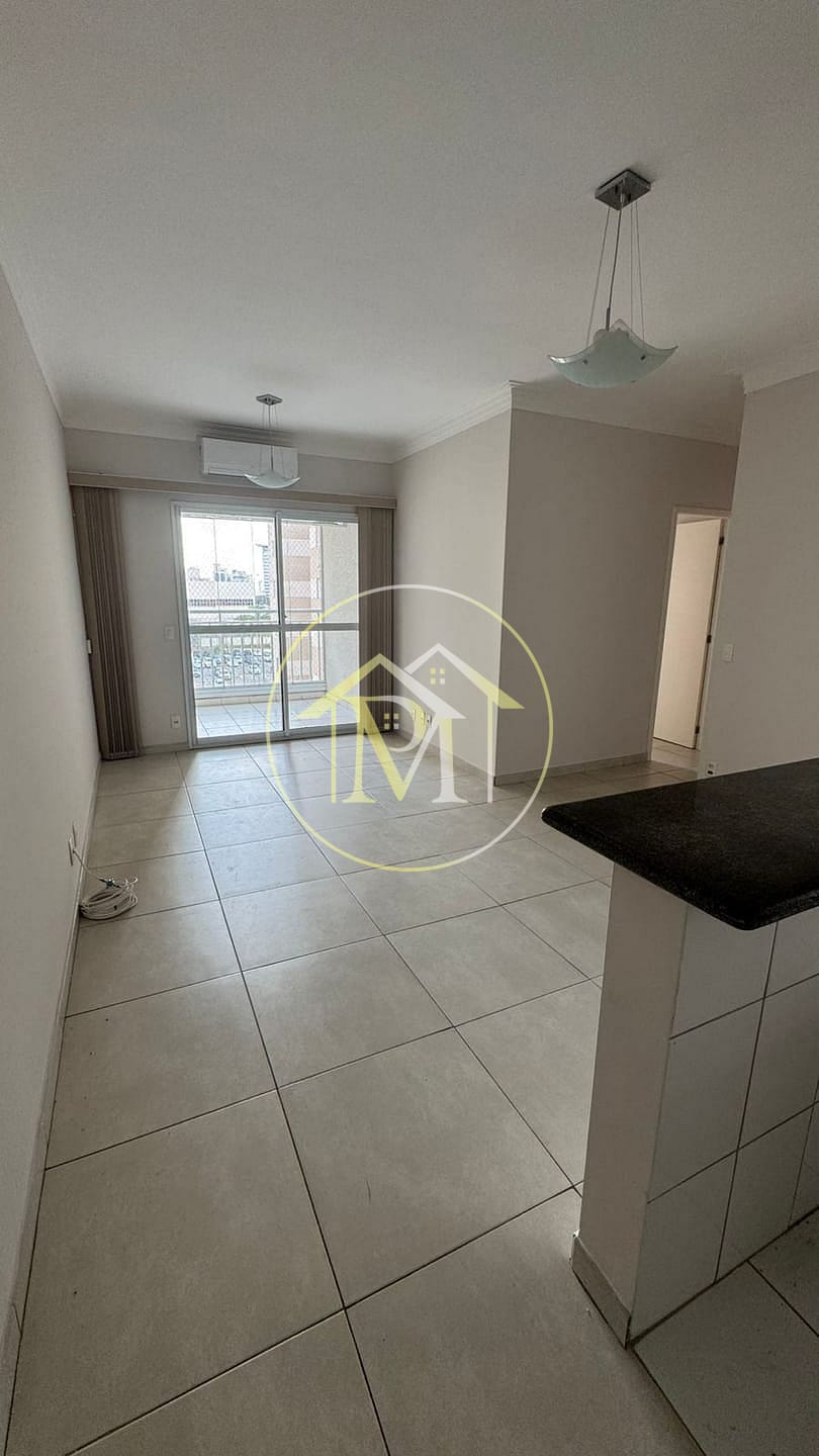 Apartamento à venda com 3 quartos, 79m² - Foto 1