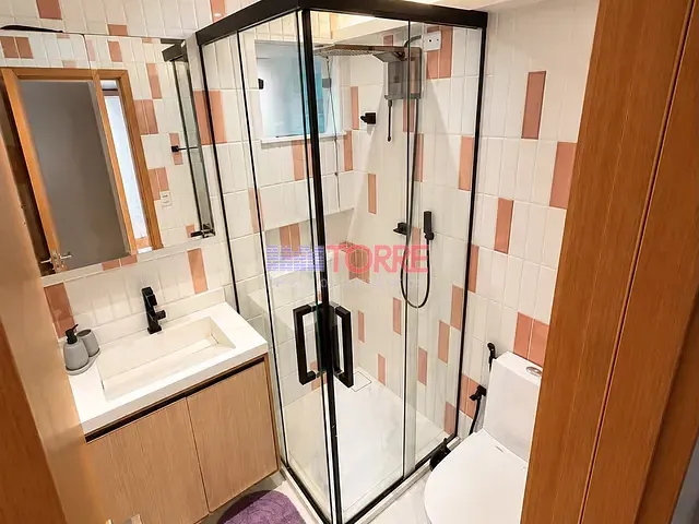 Apartamento 2 quartos e 2 banheiros, à venda ou para alugar, no bairro Nossa Senhora da Vitória em Ilhéus