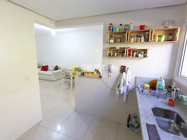 Casa 3 quartos e 4 banheiros, à venda, no bairro Praia de Belas em Porto Alegre