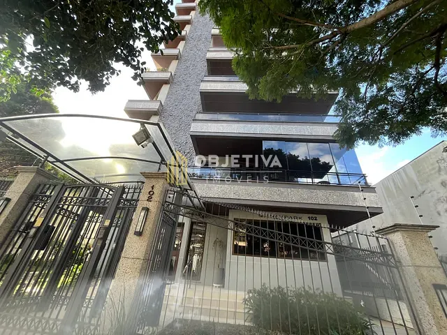 Apartamento com 352m² 5 quartos e 6 banheiros, à venda, no bairro Mont Serrat em Porto Alegre
