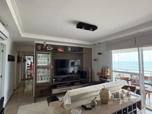 Apartamento com 143m² 4 quartos e 4 banheiros, à venda, no bairro Albatróz em Bertioga