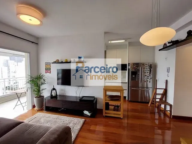 Apartamento com 70m² 2 quartos e 2 banheiros, à venda, no bairro Pinheiros em São Paulo