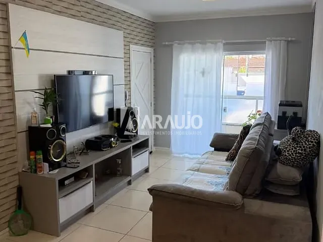 Apartamento com 80m², à venda, no bairro Meia Praia em Navegantes