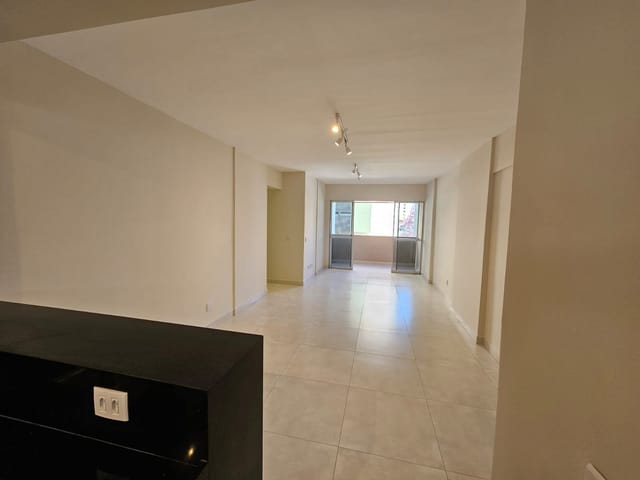 Apartamento com 125m² 3 quartos e 2 banheiros, à venda, no bairro Tambaú em João Pessoa