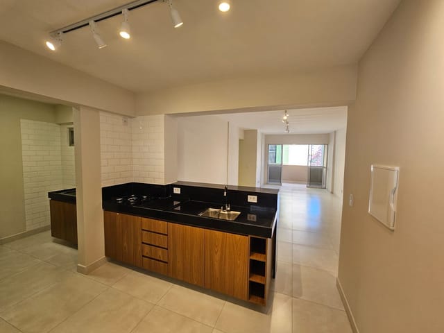 Apartamento com 125m² 3 quartos e 2 banheiros, à venda, no bairro Tambaú em João Pessoa