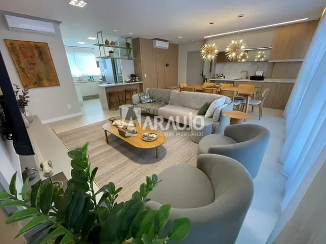 Apartamento com 178m² 3 quartos e 1 banheiro, à venda, no bairro Centro em Itajaí