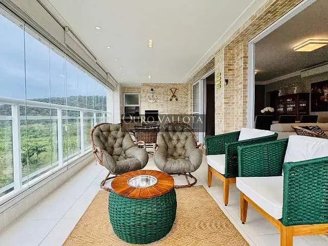 Apartamento 3 quartos e 4 banheiros, à venda, no bairro Parque Enseada em Guarujá