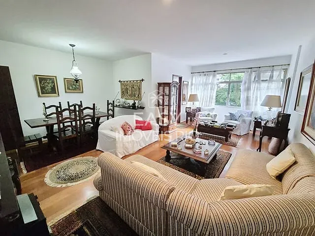 Apartamento com 200m² 4 quartos e 4 banheiros, à venda, no bairro Lagoa em Rio de Janeiro
