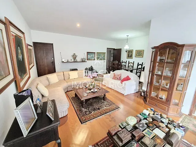 Apartamento com 200m² 4 quartos e 4 banheiros, à venda, no bairro Lagoa em Rio de Janeiro