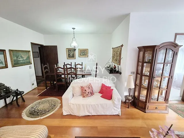 Apartamento com 200m² 4 quartos e 4 banheiros, à venda, no bairro Lagoa em Rio de Janeiro