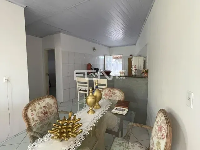 Apartamento 2 quartos e 1 banheiro, para alugar, no bairro Alto da Cruz em Camaçari