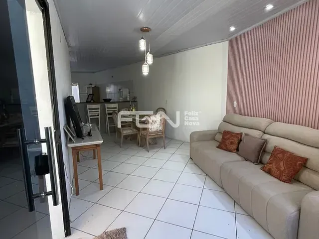 Apartamento 2 quartos e 1 banheiro, para alugar, no bairro Alto da Cruz em Camaçari