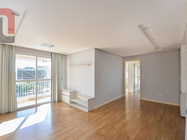 Apartamento 3 quartos e 2 banheiros, à venda, no bairro Portão em Curitiba