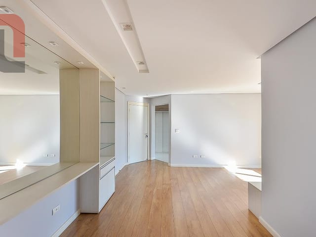 Apartamento 3 quartos e 2 banheiros, à venda, no bairro Portão em Curitiba
