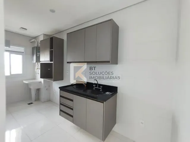 Apartamento 2 quartos e 3 banheiros, para alugar, no bairro Vila do Parque em Indaiatuba