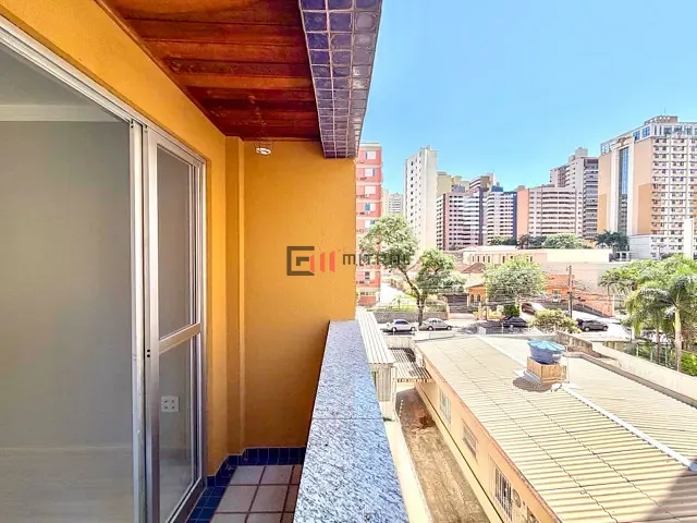 Apartamento com 128m² 3 quartos e 2 banheiros, à venda, no bairro Centro em Londrina