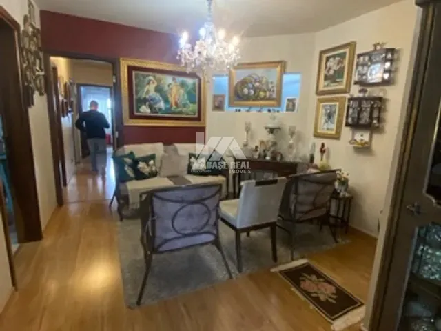 Apartamento com 128m² 3 quartos e 2 banheiros, à venda, no bairro Centro em Guarapuava