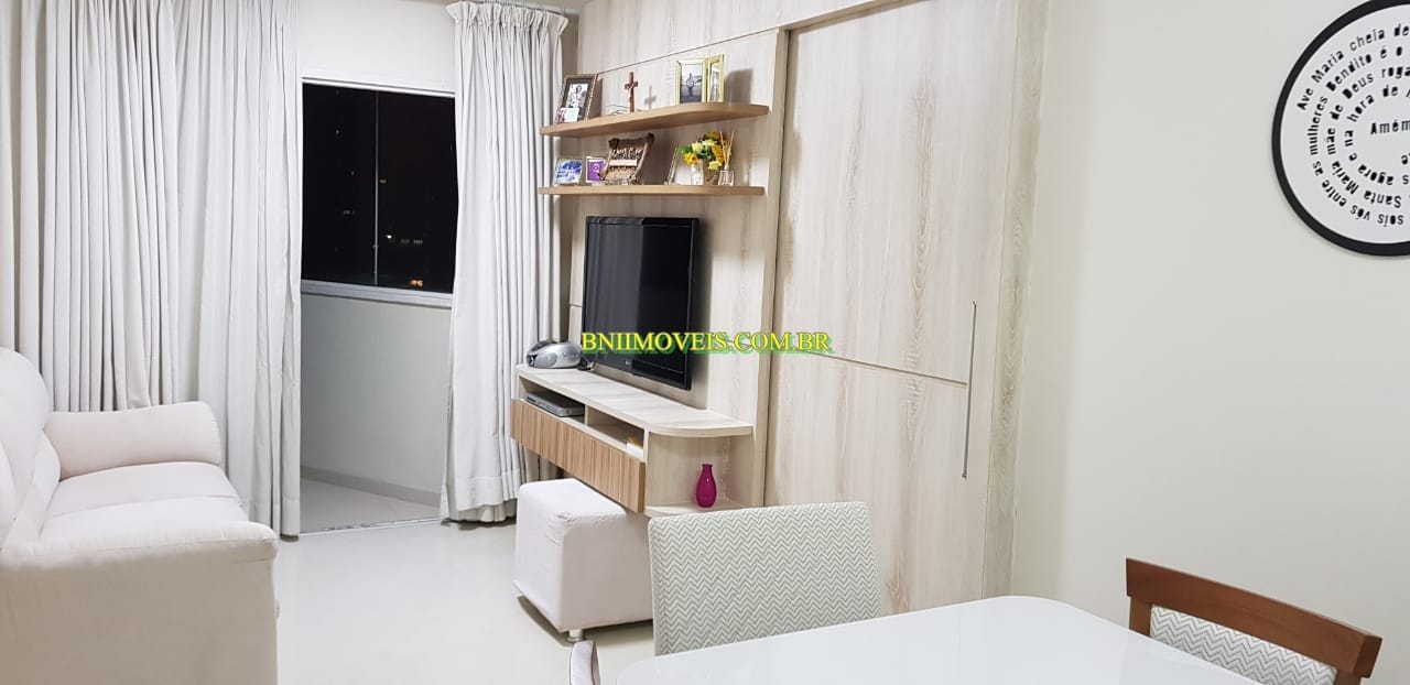 Apartamento à venda com 2 quartos, 65m² - Foto 3