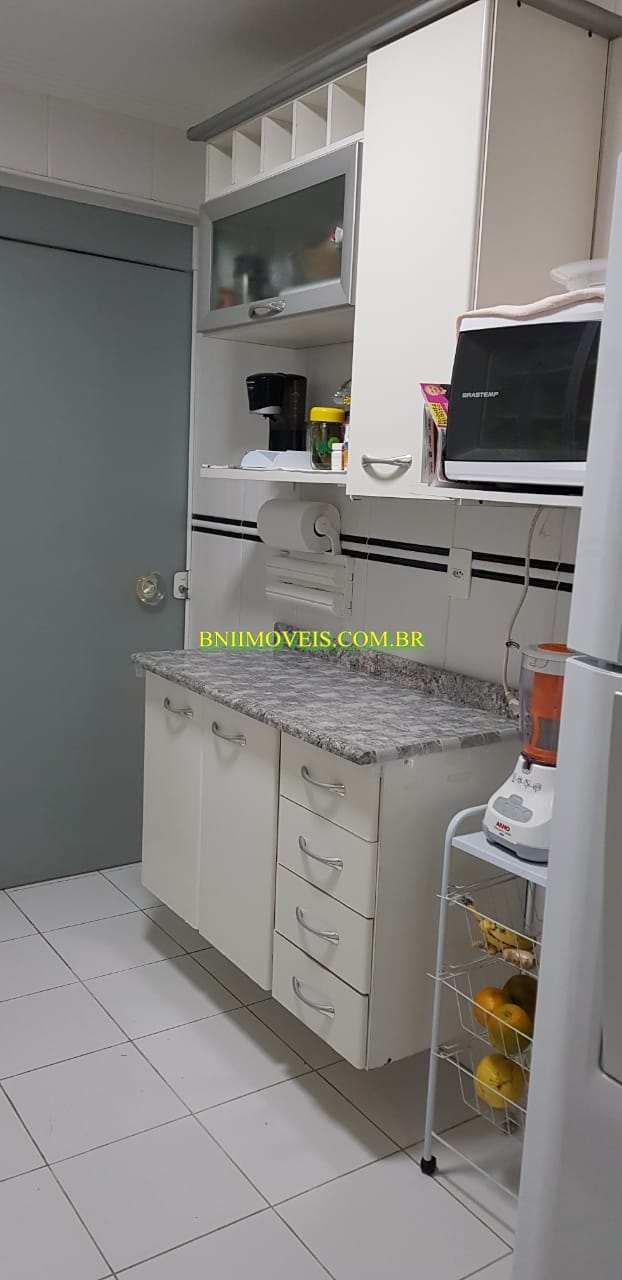 Apartamento à venda com 2 quartos, 65m² - Foto 7