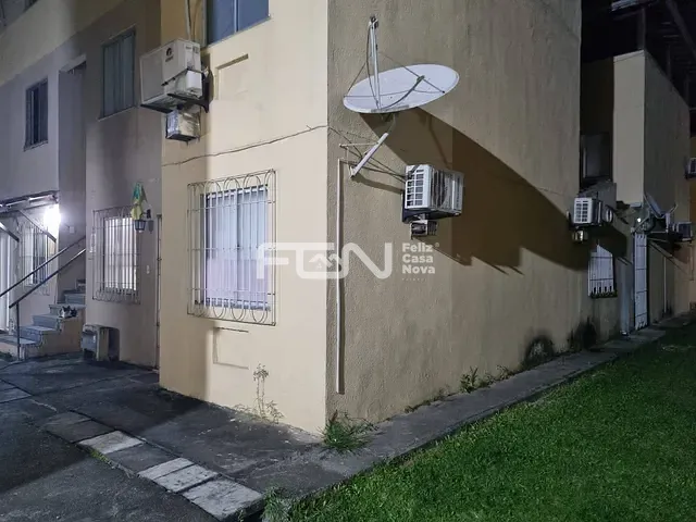 Apartamento com 55m² 2 quartos e 1 banheiro, à venda, no bairro Ponto Certo em Camaçari