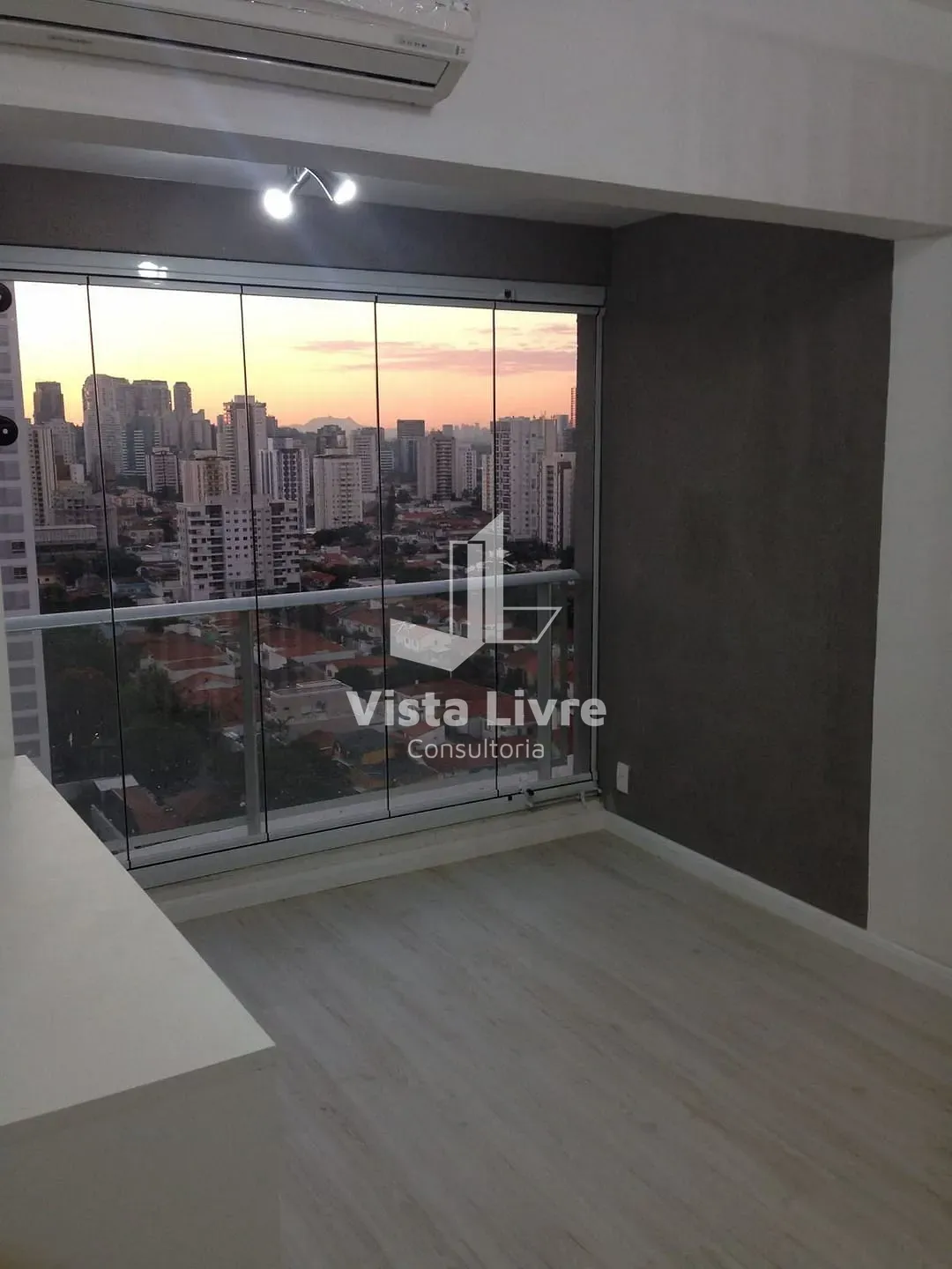 Apartamento, 1 quarto, 37 m² - Foto 2