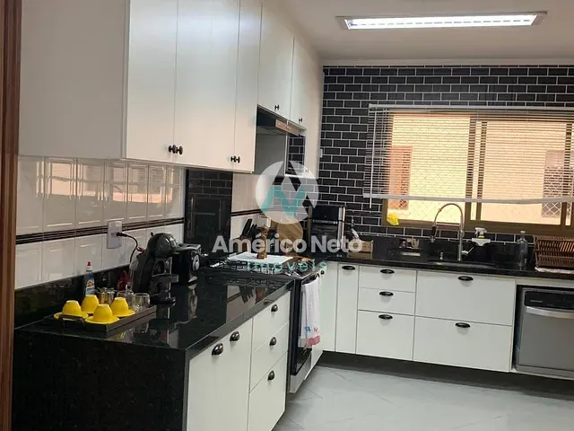 Apartamento 4 quartos e 2 banheiros, à venda, no bairro Santo Antônio em São Caetano do Sul