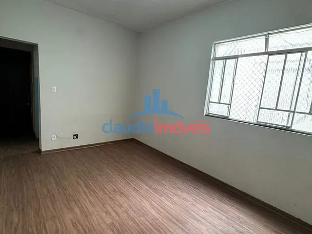 Apartamento 2 quartos e 2 banheiros, à venda, no bairro Ano Bom em Barra Mansa