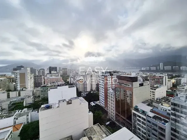 Apartamento com 50m² 1 quarto e 2 banheiros, para alugar, no bairro Ipanema em Rio de Janeiro