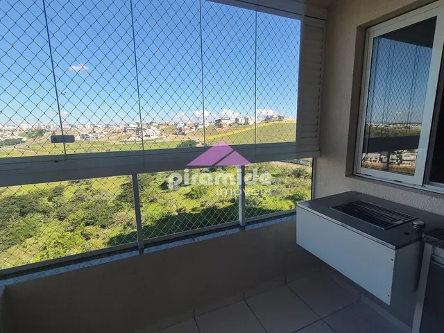 Apartamento com 56m² 2 quartos e 2 banheiros, para alugar, no bairro Urbanova em Rua Doutor Luiz Daher