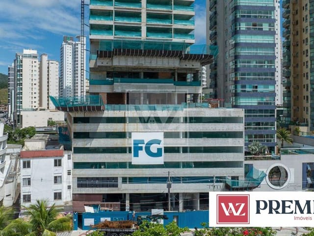 Apartamento 4 quartos e 5 banheiros, à venda, no bairro Centro em Balneário Camboriú
