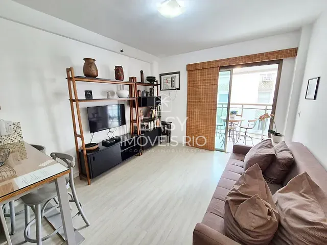 Apartamento com 50m² 1 quarto e 1 banheiro, à venda, no bairro Ipanema em Rio de Janeiro